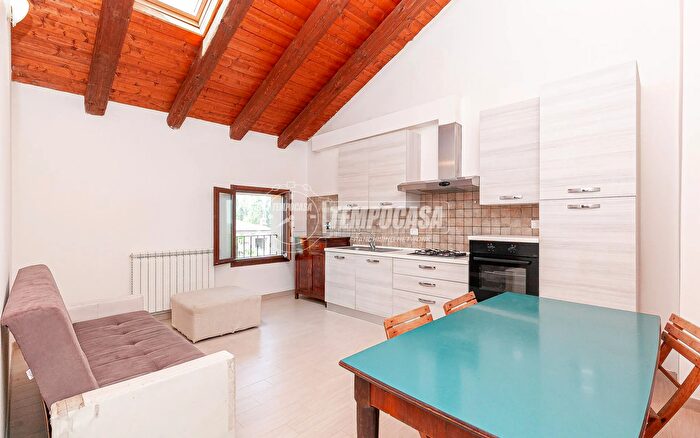 Appartamento trilocale in vendita in Via Argini Nord, Crevalcore