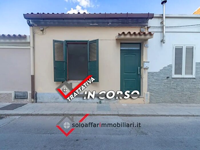 Appartamento trilocale in vendita in Via del Piave, Olbia