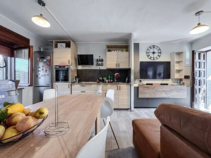 Casa bilocale in vendita in Via Umberto I C, Palestro