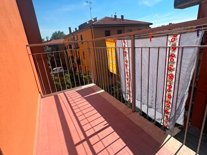 Appartamento trilocale in affitto in Via Filippo Beroaldo, San Donato, Bologna