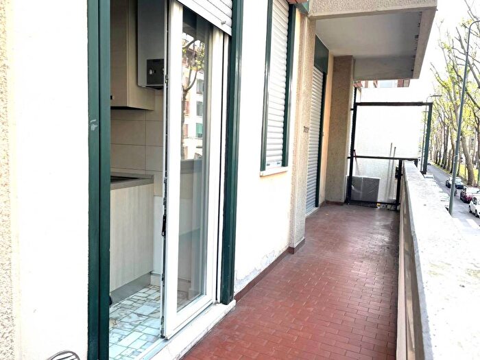 Appartamento bilocale in affitto in Via Giambellino, Giambellino, Milano