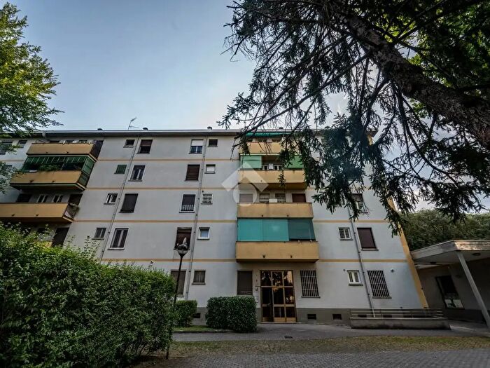 Appartamento bilocale in affitto in Viale Omero, Milano