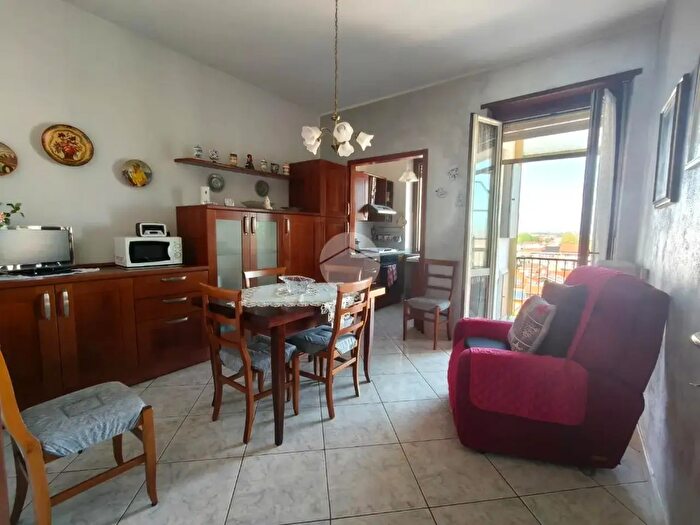 Appartamento trilocale in vendita in Via Giovanni Schiapparelli, Settimo Torinese