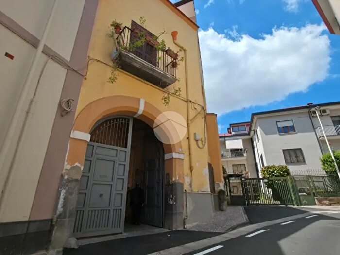 Appartamento trilocale in vendita in Via del Ritiro, Frattamaggiore