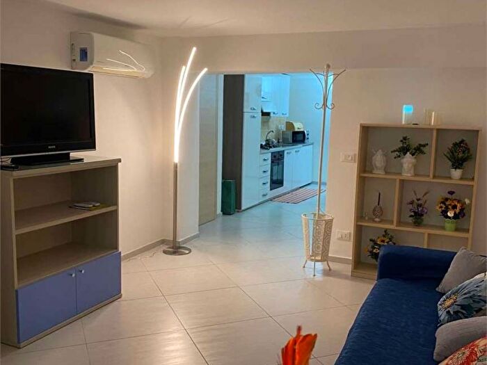 Appartamento trilocale in affitto in corso timoleonte, Gelone Cadorna, Siracusa