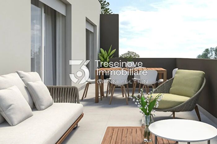 Appartamento quadrilocale in vendita in Via San Pio X, Istrana