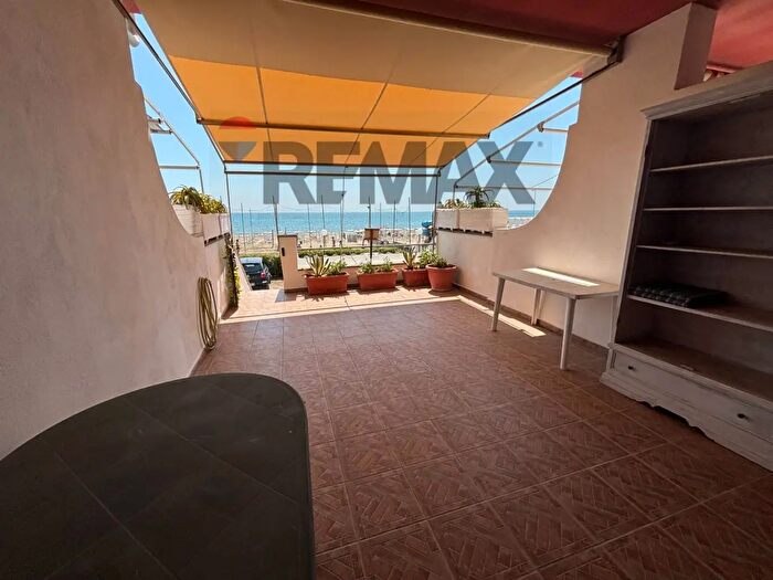 Appartamento trilocale in affitto in Via dei Cavalli Marini, Ardea