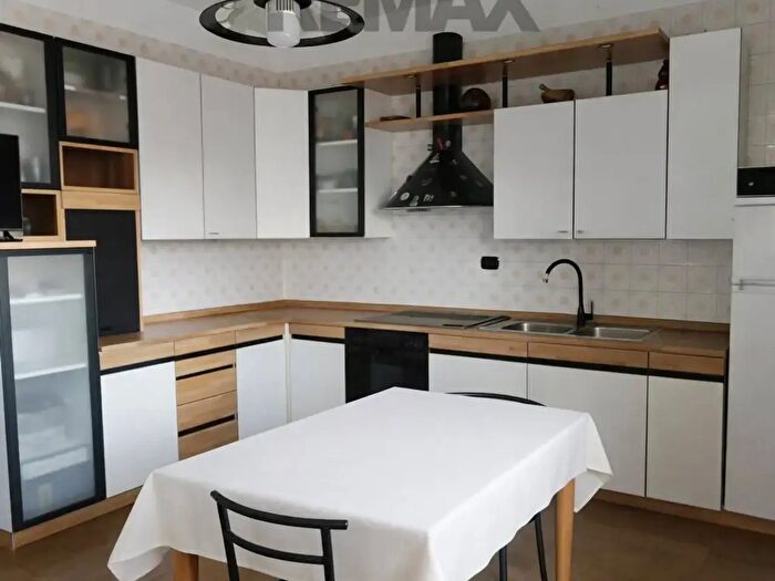 Appartamento con 5 locali in vendita in Via Quintino Sella, Castelvetrano