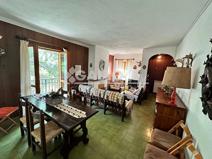 Appartamento con 5 locali in vendita in Via Federici Spezzano della Sila, Spezzano Della Sila