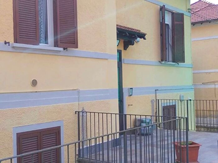Appartamento bilocale in affitto in Centro, Sesto Calende