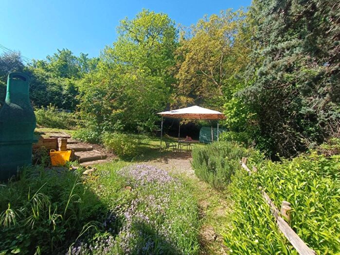 Casa con 9 locali in vendita in Vocabolo Pratalenza, Piegaro