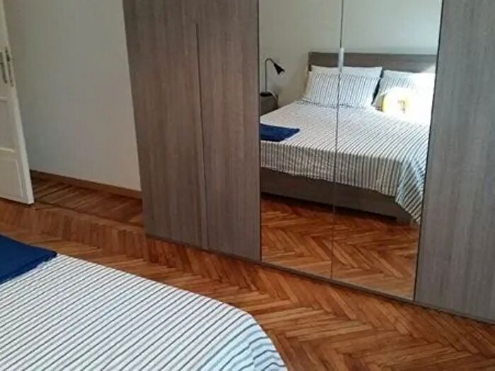 Appartamento trilocale in affitto in Milano