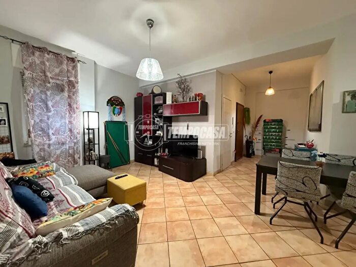 Appartamento trilocale in vendita in Via della Libertà, Portici