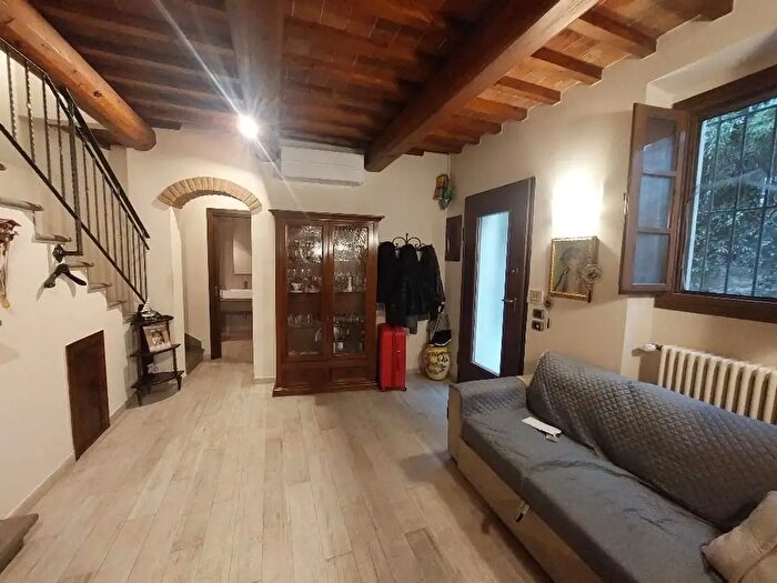 Casa quadrilocale in vendita in della Forra, Lastra A Signa