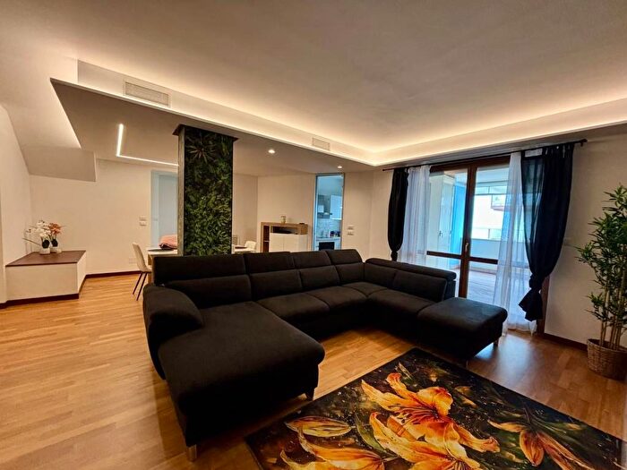 Appartamento quadrilocale in affitto in Via Lago di Bracciano, Santa Filomena, Montesilvano