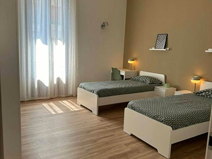 Appartamento trilocale in affitto in Viale Carlo Espinasse, Certosa, Milano