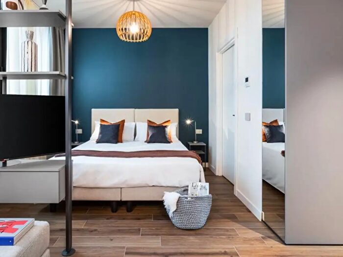 Appartamento monolocale in affitto in Viale Corsica, Milano