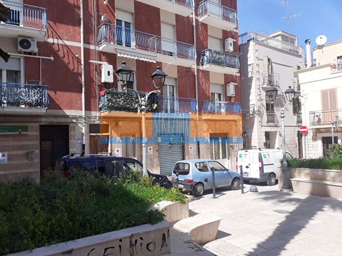 Case in Vendita e in Affitto - 3