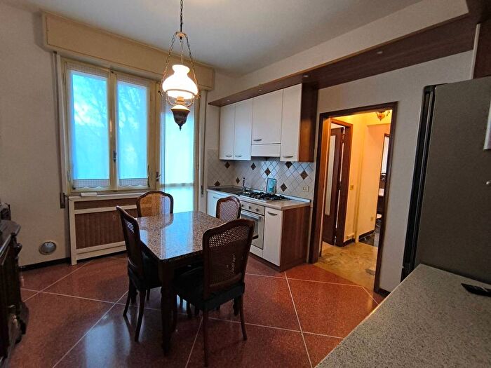 Appartamento trilocale in affitto in Via Dosso Dossi, Centro Storico, Ferrara