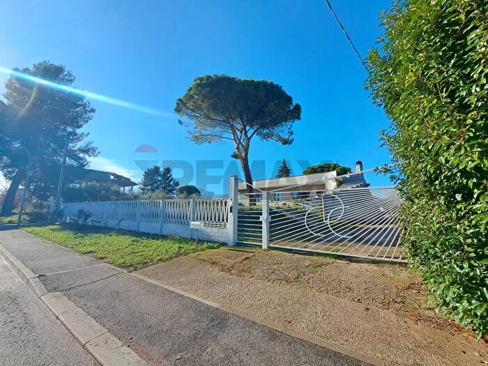 Casa con 15 locali in vendita in Via delle Rose, SantEusanio Del Sangro