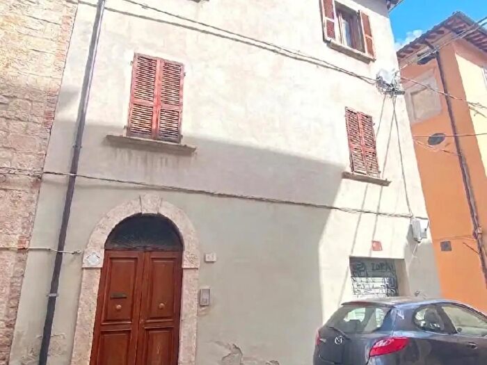 Appartamento con 5 locali in vendita in Via delle Canterine, Ascoli Piceno
