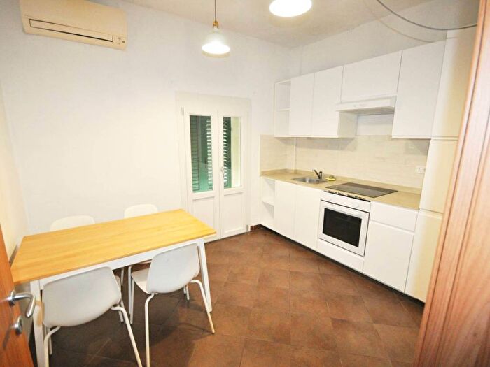 Appartamento con 5 locali in affitto in Salita Santa Teresa del Bambin Gesù, Limone Melara, La Spezia