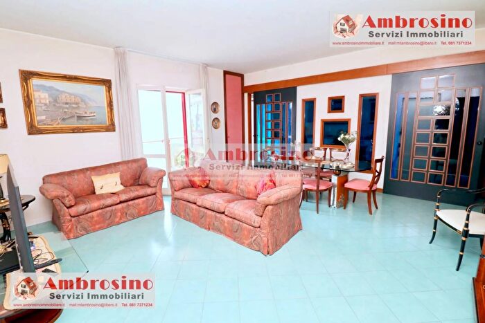 Appartamento trilocale in vendita in Corso Europa, Casavatore