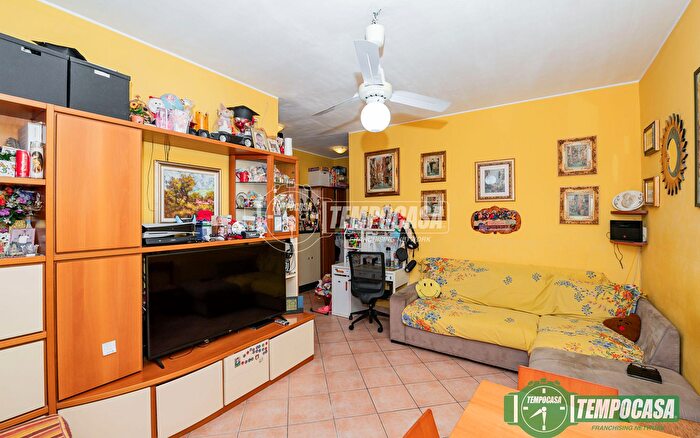 Appartamento trilocale in vendita in Viale Fratelli Cervi C, San Giuliano Milanese