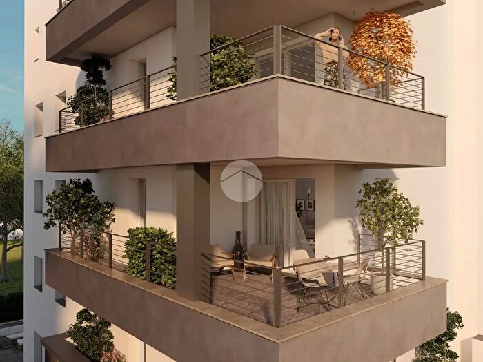 Appartamento quadrilocale in vendita in Via Giugno, Peschiera Borromeo