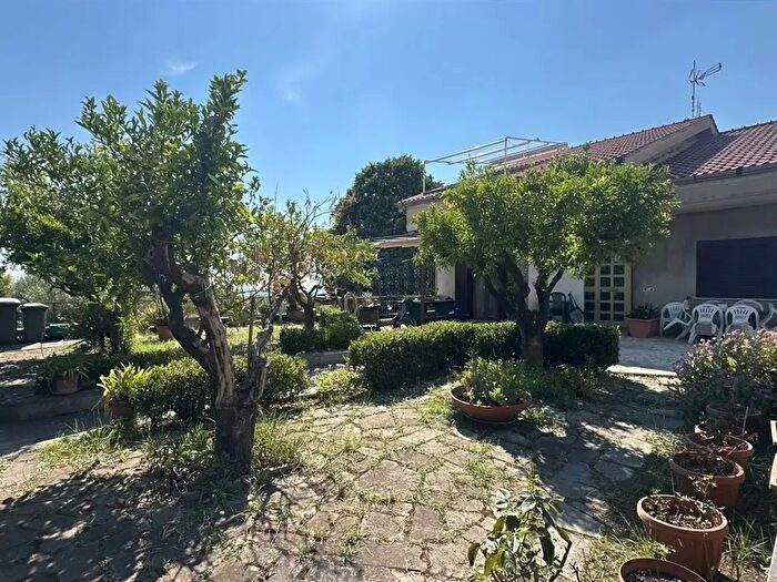 Appartamento quadrilocale in vendita in Via Nocchienti, Ariccia