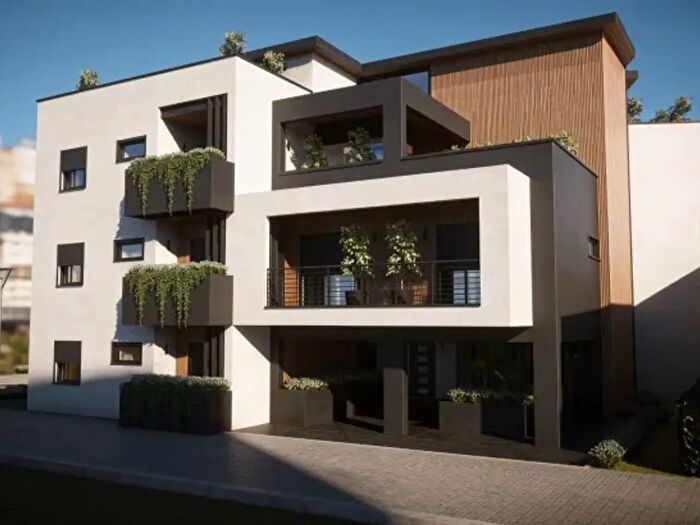 Appartamento trilocale in vendita in Via Casilina, Roma