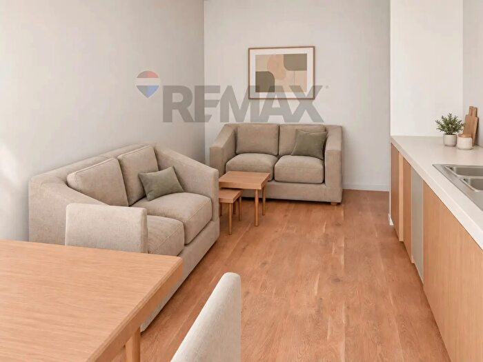 Appartamento trilocale in vendita in Via Pietro Nenni Snc, Cosenza
