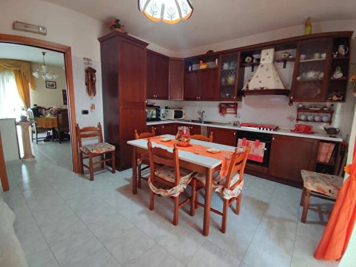 Appartamento con 5 locali in vendita in Via Michele Spadafora, Venetico