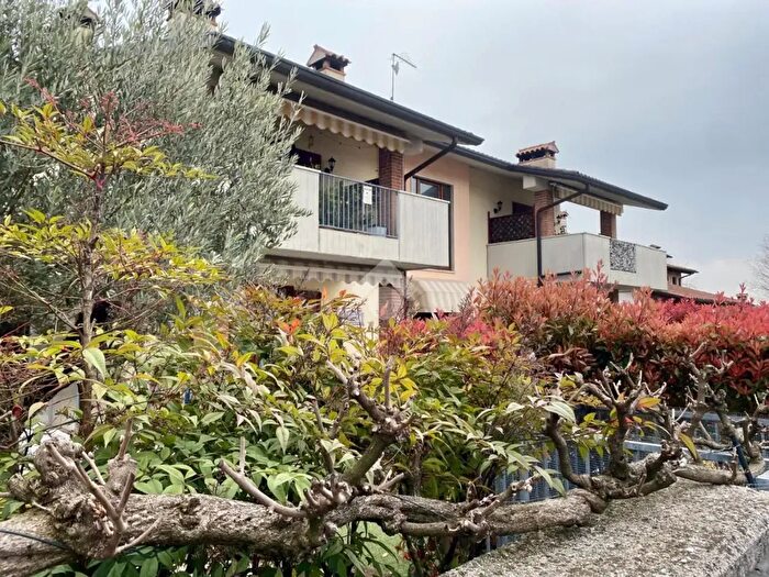 Appartamento quadrilocale in vendita in Via Giotto, Isola Vicentina