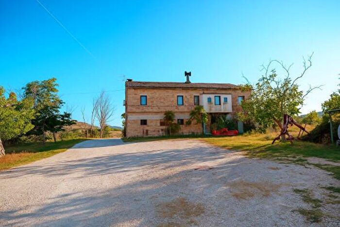 Casa con 5 locali in vendita in Via Serra, San Marcello