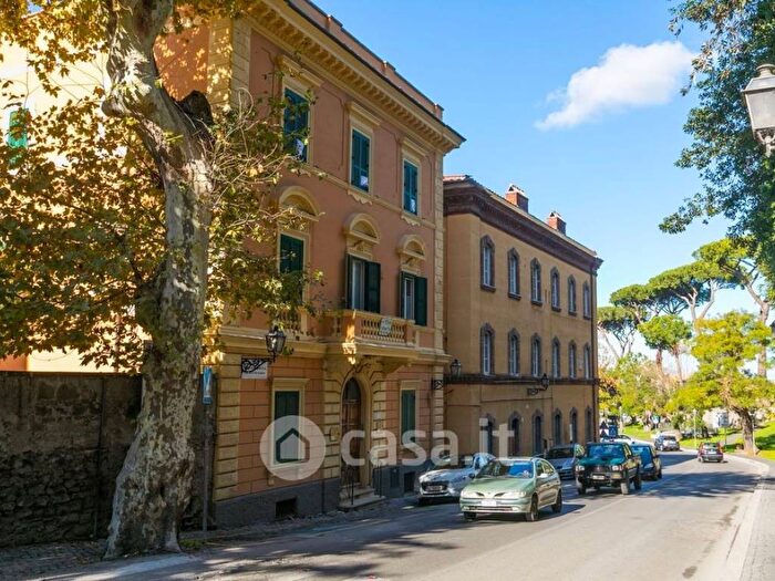Appartamento bilocale in affitto in Via Cardinale Merry del Val, Centro, Castel Gandolfo