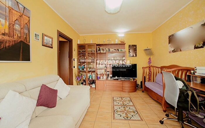 Appartamento trilocale in vendita in Corso Novara, Vigevano