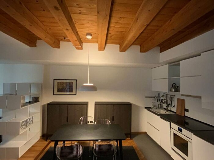 Appartamento bilocale in affitto in piazza delle erbe, Centro Storico, Vicenza