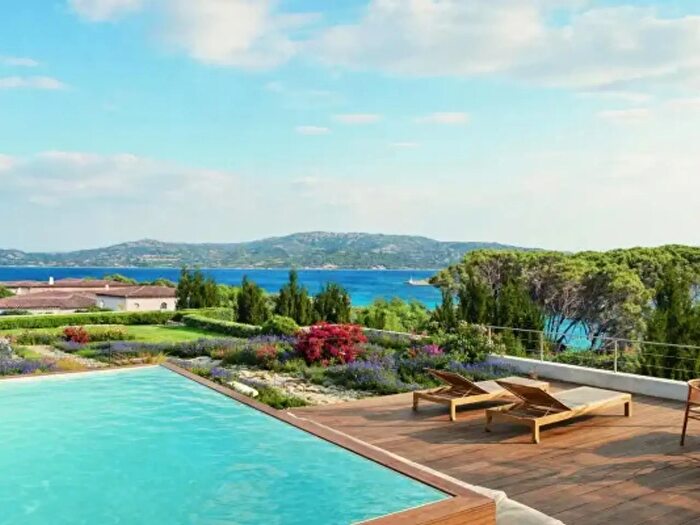 Casa trilocale in vendita in Strada Comunale CannigioneSaline, Arzachena