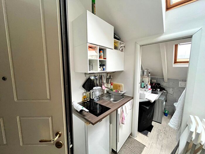 Appartamento monolocale in affitto in Via della Sila, Milano