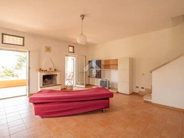 Casa trilocale in affitto in Località fontegrande, Forano