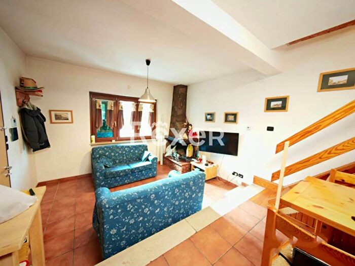 Casa trilocale in vendita in Via Fonte Vaniero, Centro, Castel di Sangro