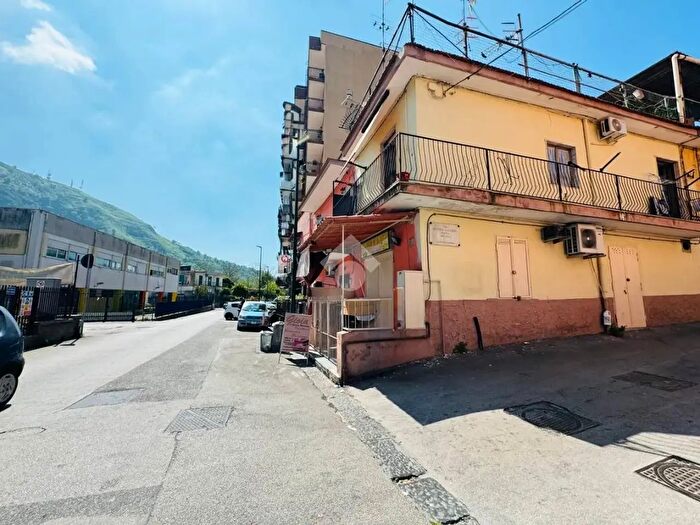 Appartamento monolocale in vendita in Via Comunale Napoli, Napoli
