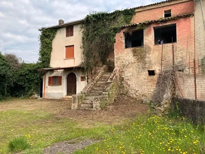Casa con 6 locali in vendita in Via Latina, Piedimonte San Germano