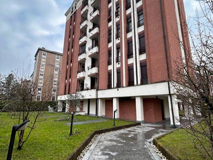 Appartamento bilocale in affitto in Via Santander, Famagosta, Milano