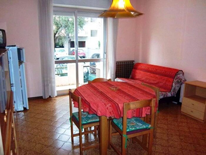 Appartamento bilocale in affitto in Viale Europa, Centro, San Bartolomeo al Mare