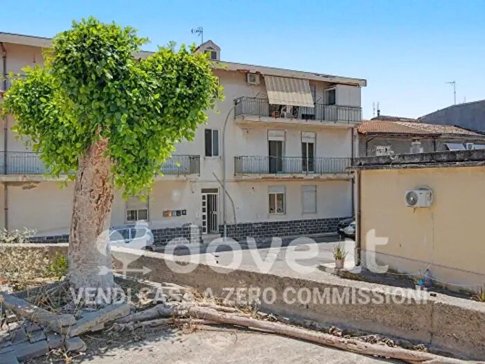 Appartamento trilocale in vendita in Via Forgiari, Falcone