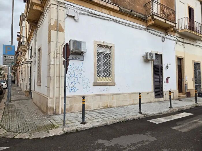 Appartamento bilocale in affitto in Via Serafino Elmo, Lecce