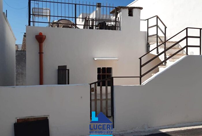 Casa in vendita in Via Gabriele dAnnunzio Tuglie Le Italia, Tuglie