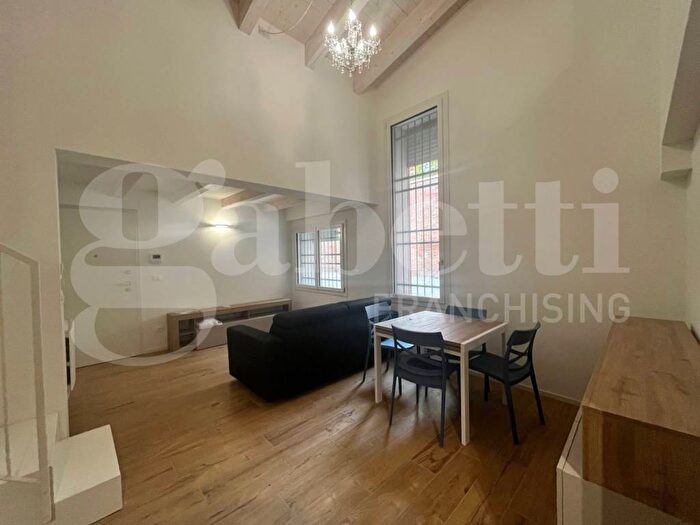 Appartamento trilocale in affitto in Via Sebastiano Serlio, Bolognina, Bologna